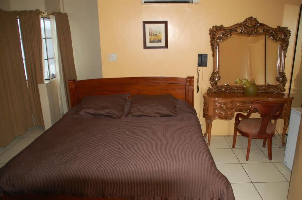 Hotel Ciudad Latin Palace Guayaquil Ngoại thất bức ảnh